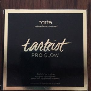 Tarteist pro glow highlighter and contour pallet